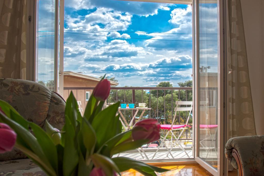 Apartment Marty Crikvenica Buitenkant foto