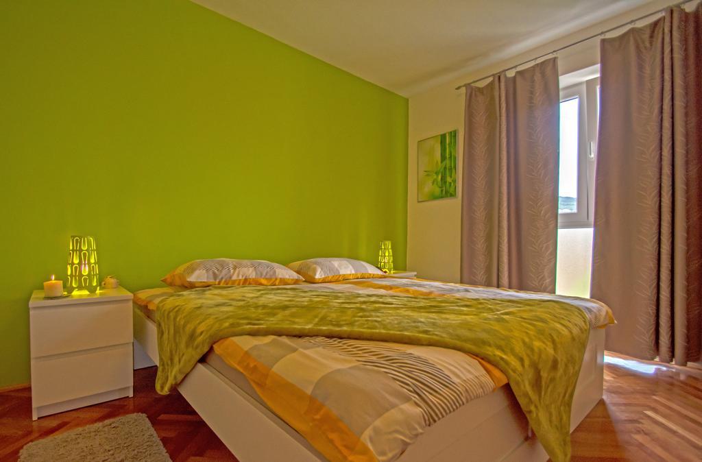 Apartment Marty Crikvenica Buitenkant foto