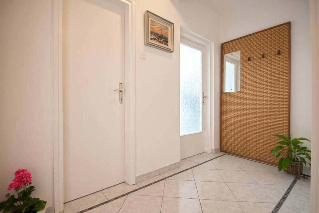 Apartment Marty Crikvenica Buitenkant foto