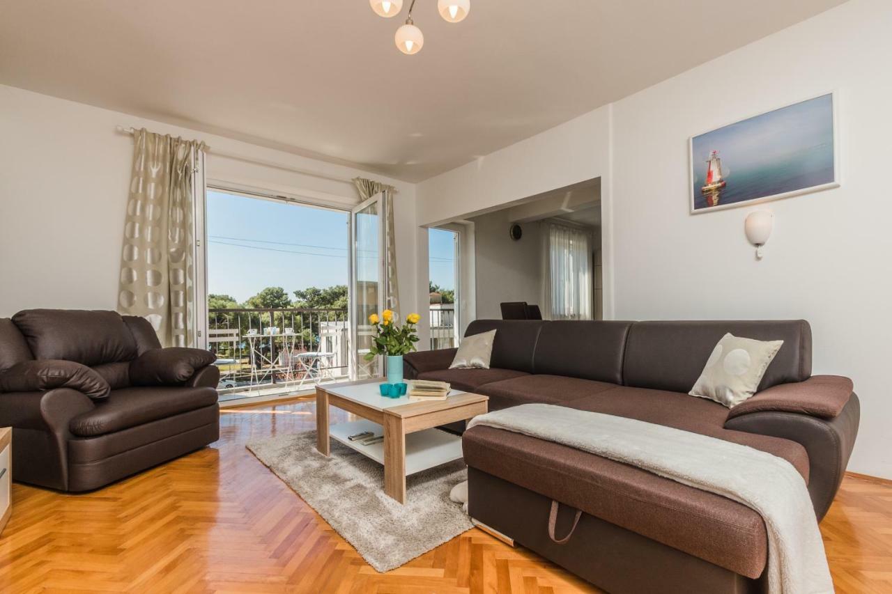 Apartment Marty Crikvenica Buitenkant foto